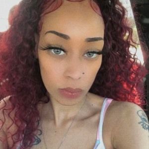 Meet your Posher, Chi chi